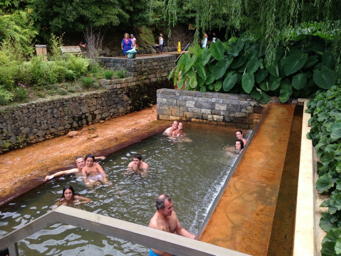 Furnas